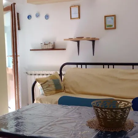 شقة Comodo Bilocale In Centro, Piste Da Sci